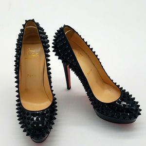 CHRISTIAN LOUBOUTIN SIZE 9 1/2 COLOR BLACK PATIEN LEATHER 100 % AUTHENTIC